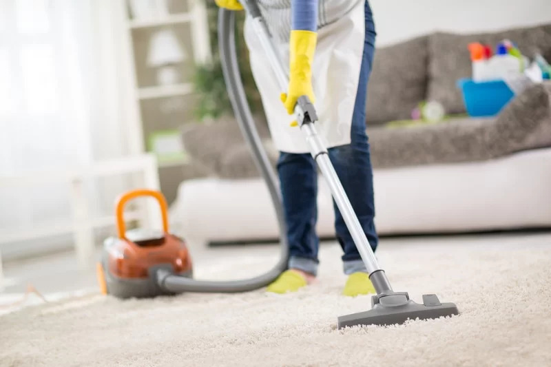 Professional Clyde Hill carpet cleaning in WA near 98004