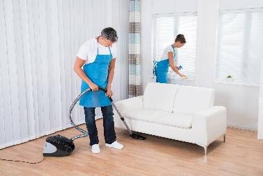 Professional Yarrow Point apartment cleaning in WA near 98004
